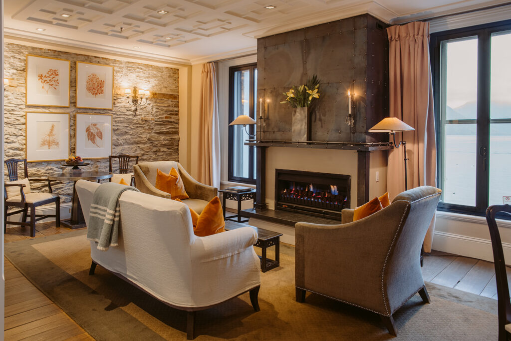 Eichardt's Private Hotel Queenstown - Accommodation - Luxury Suites - Heritage Lake View Suites