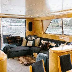 yacht charter queenstown